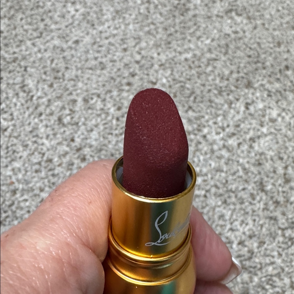 Christian Louboutin Velvet Matte Lip Colour Djalouzi 405M Burgundy Tester - Picture 8 of 8